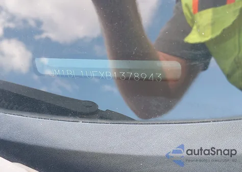 2011 Mazda Mazda3 I Sport from USA, damaged, VIN JM1BL1UFXB1378943